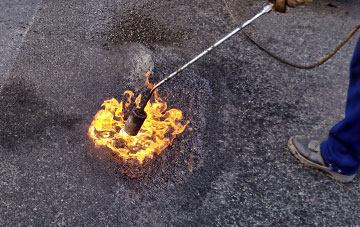 Fonthill Bishop flat roofing repairs